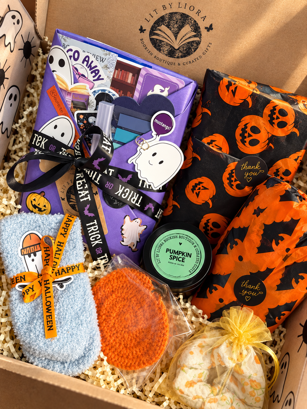 Halloween Book Lover Gift Box - Spooky Blind Date With a Book - Cozy Halloween Reading Bundle (Tote, Candle, Socks)