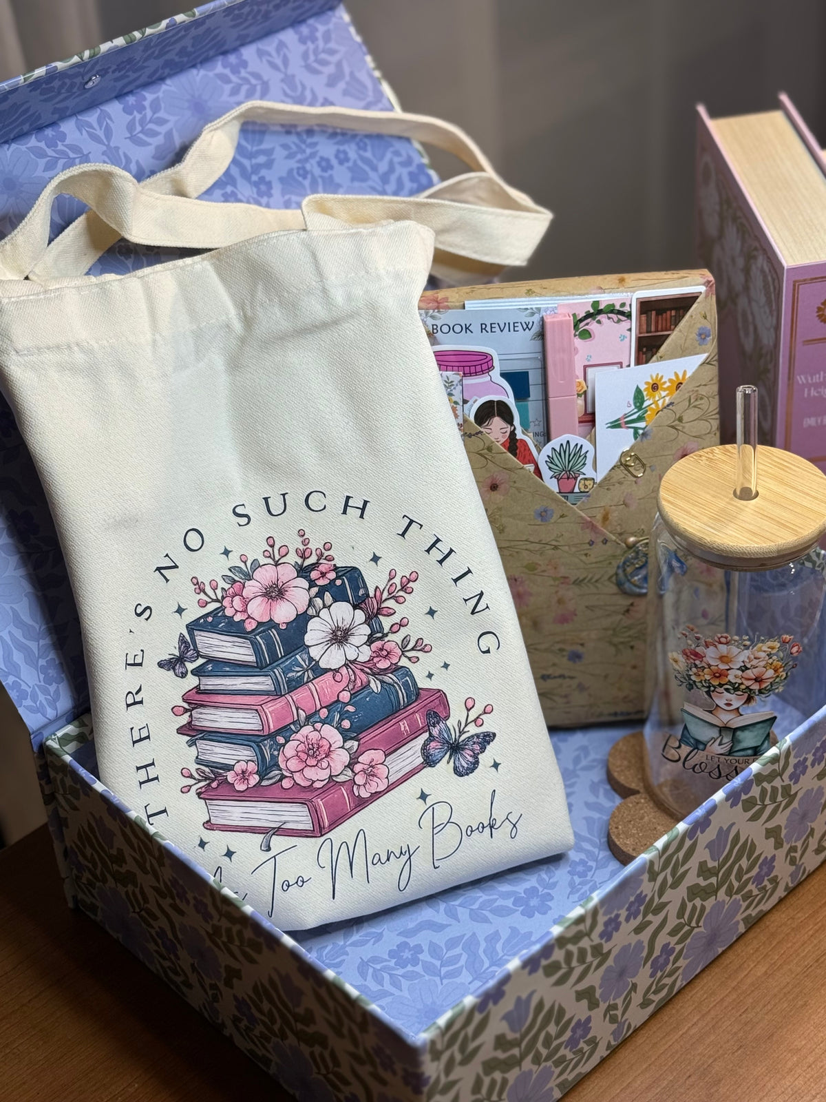 Gift Box - Surprise Book Bundle - Book Lover Collection