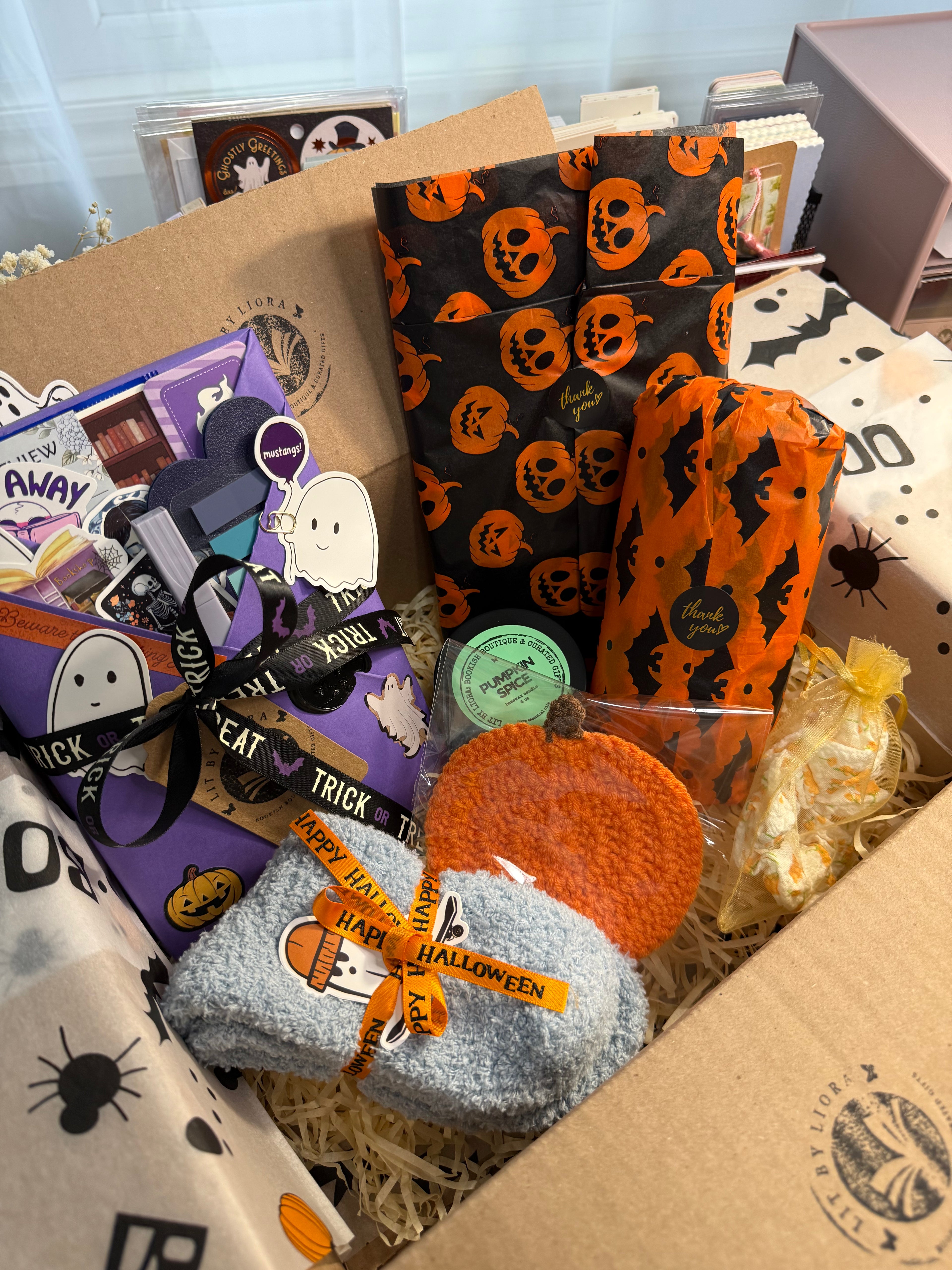 Halloween Book Lover Gift Box - Spooky Blind Date With a Book - Cozy Halloween Reading Bundle (Tote, Candle, Socks)